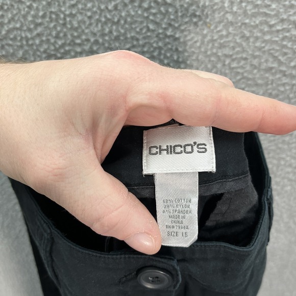 Chicos Pants Womens 1.5 US 10 Black Cropped Stretch Preppy Careerwear Casual - Picture 6 of 6